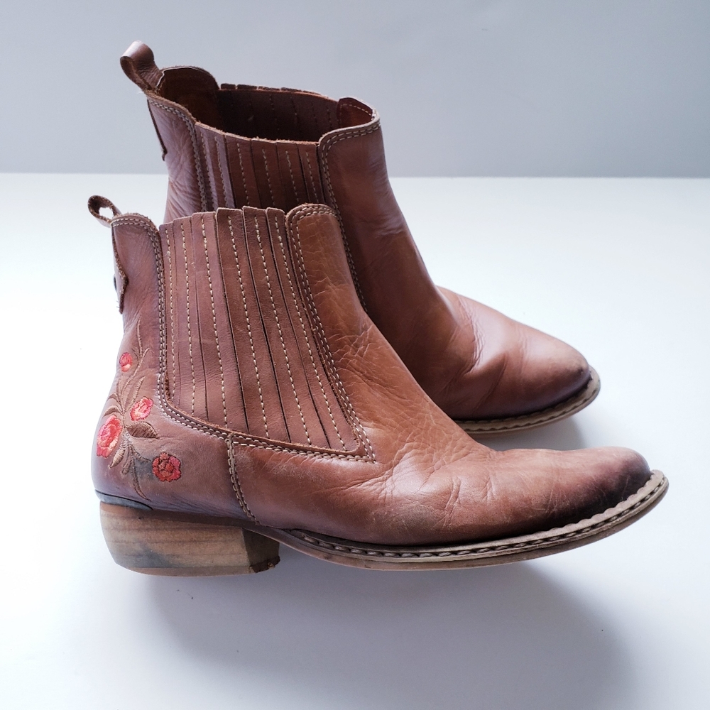Vintage Pikolinos Leather Women's Cognac Ankle Boots Embroidered Floral 35
